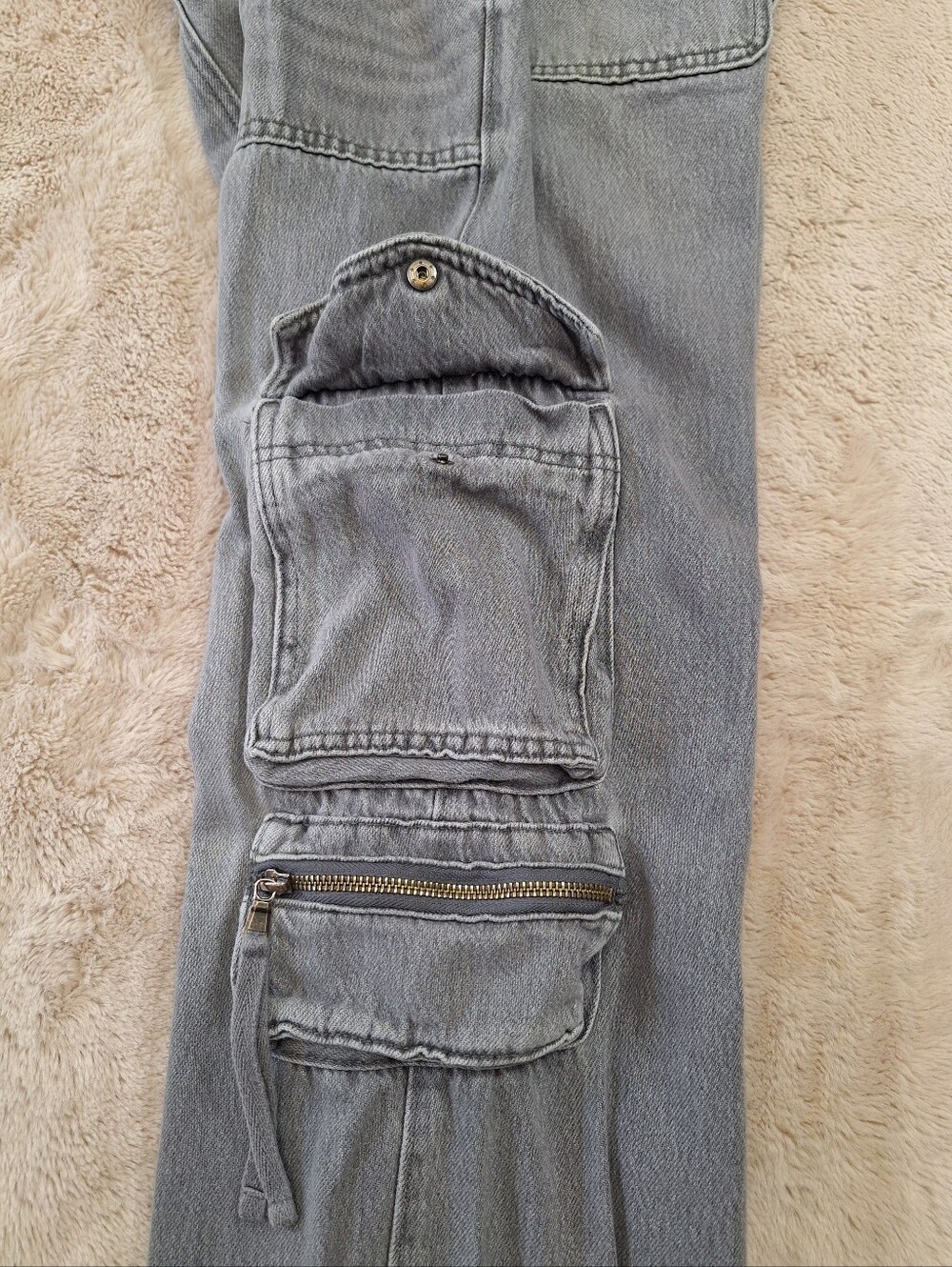 Aeropostale Mid-Rise Wide Leg Cargo Jeans Gray Denim XS - Picture 9 of 9